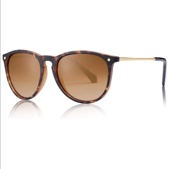Cartia Accessories - Vintage Style Polarized Sunglasses